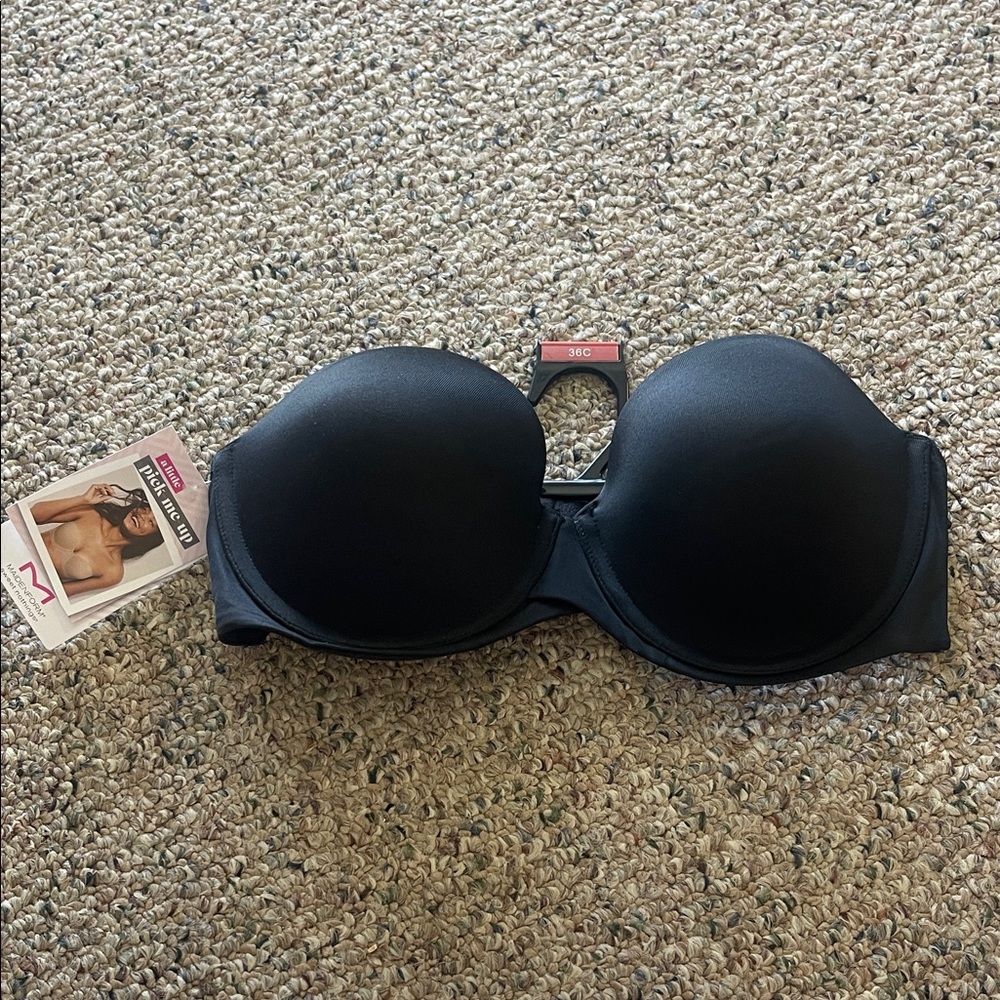 Maidenform Elegant Black Strapless Bra